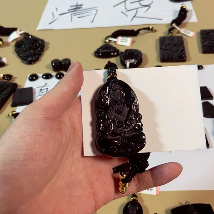果***吉翡翠未镶嵌颈饰吊坠