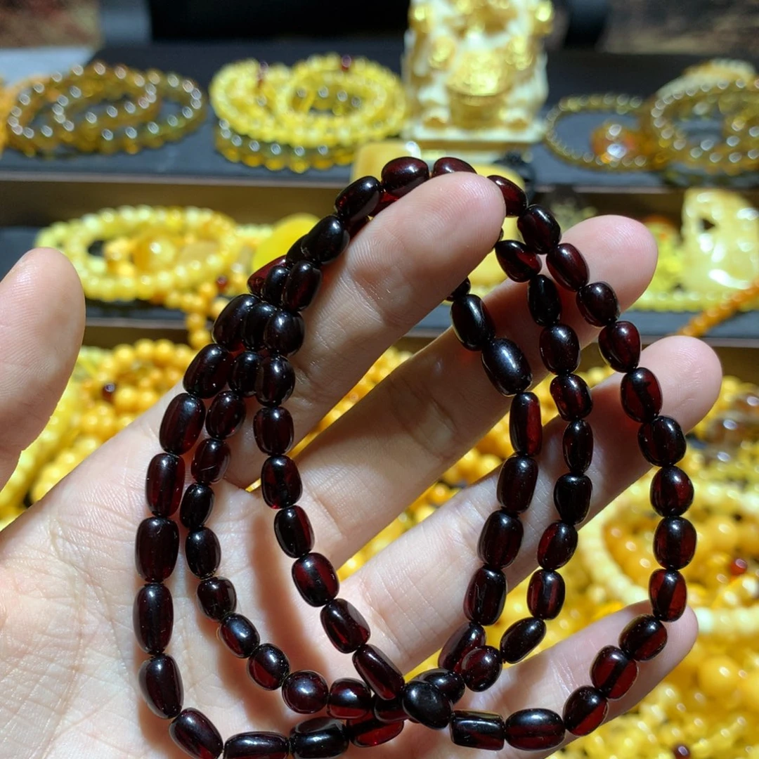 未镶嵌琥珀裸石多样性发其一