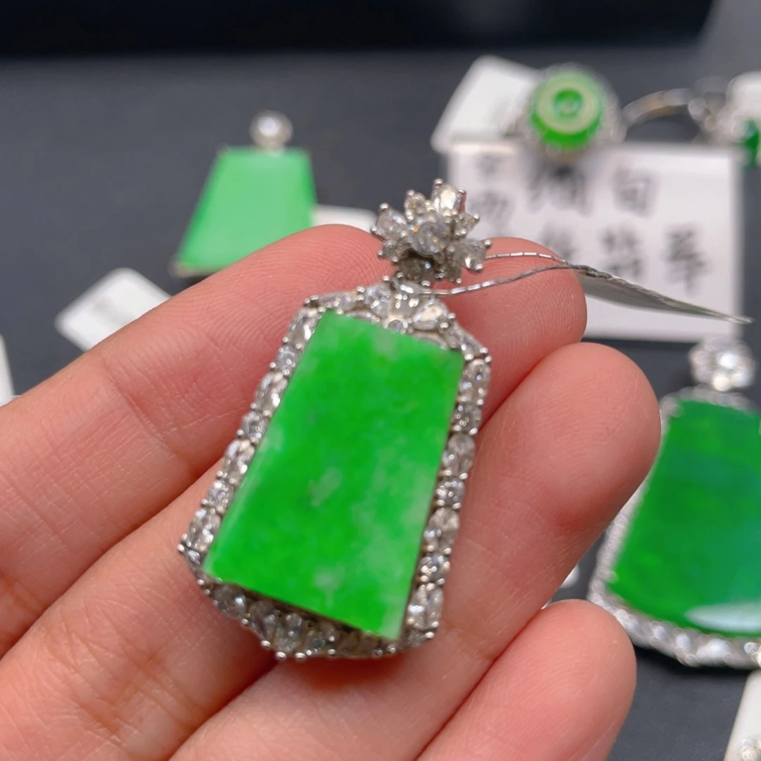 翡翠银S925镶嵌吊坠(不含链)