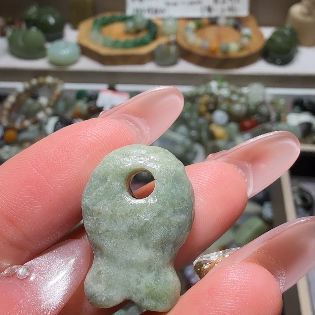 和田玉未镶嵌珠宝奇石