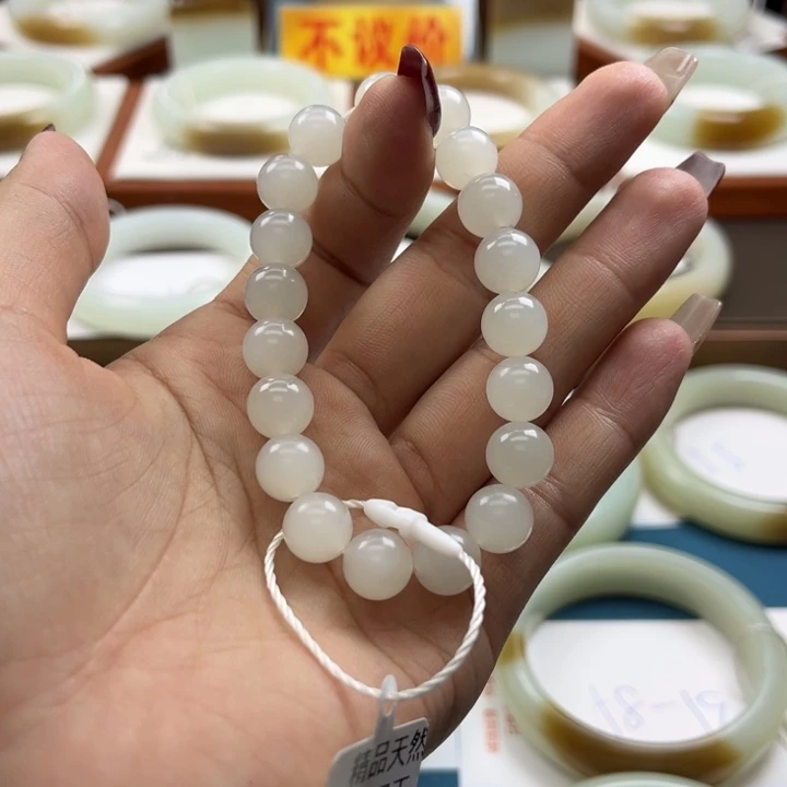 和田玉手串未镶嵌
