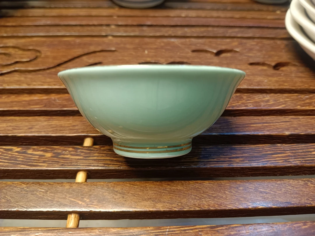 【雲梦】雲游山坊-豆青内绘瓜果包银口杯