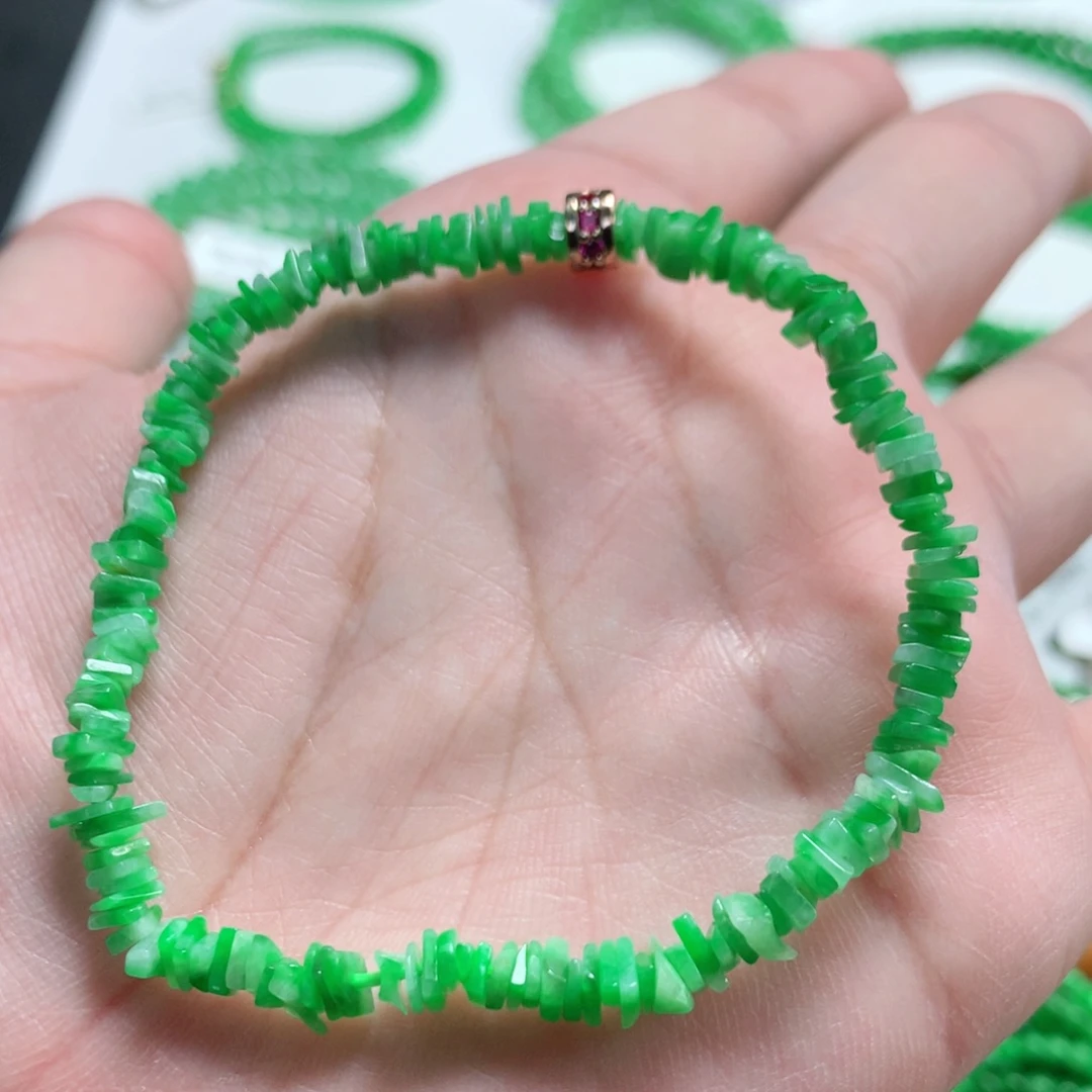 翡翠未镶嵌手链翡翠