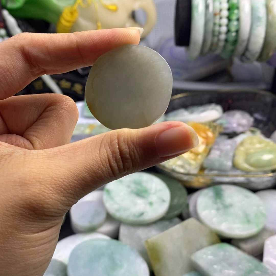 翡翠散珠a货翡翠小料