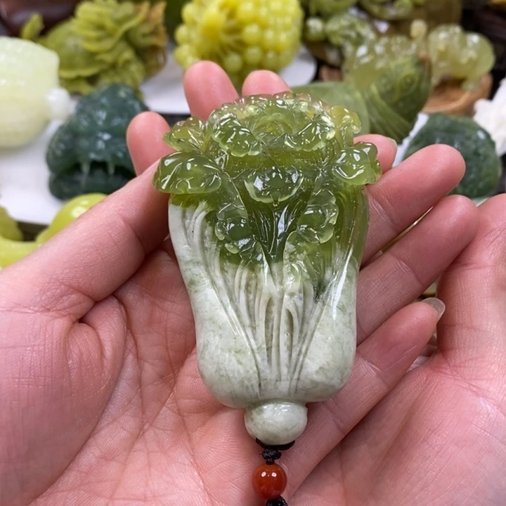 蛇纹石玉手把未镶嵌花*哥