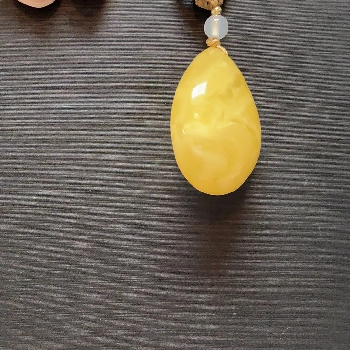 蜜蜡颈饰未镶嵌仓库