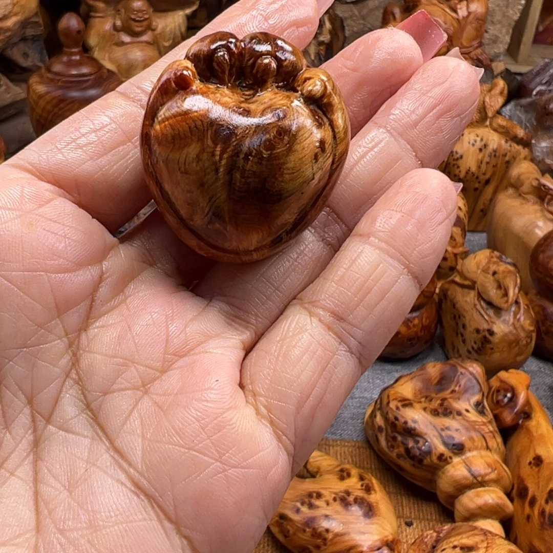 R****柏木（崖柏）崖柏陈化老料手把件