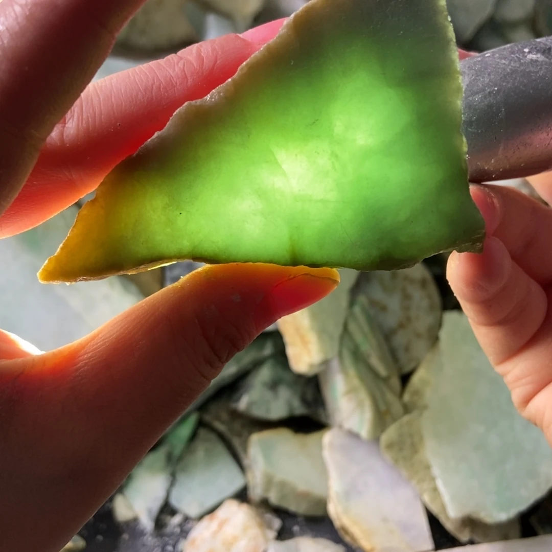 未镶嵌挂件翡翠天然翡翠