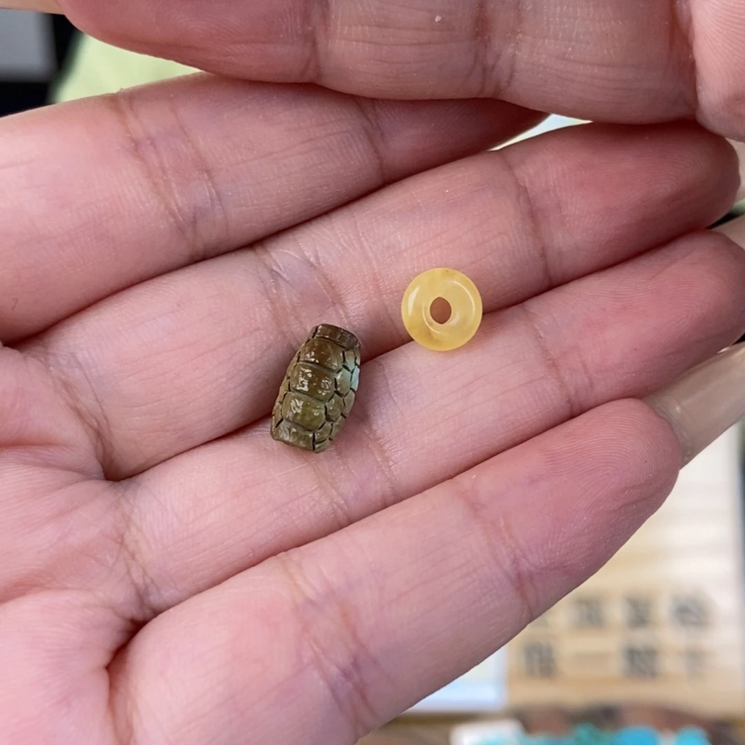 用***户未镶嵌琥珀珠宝奇石