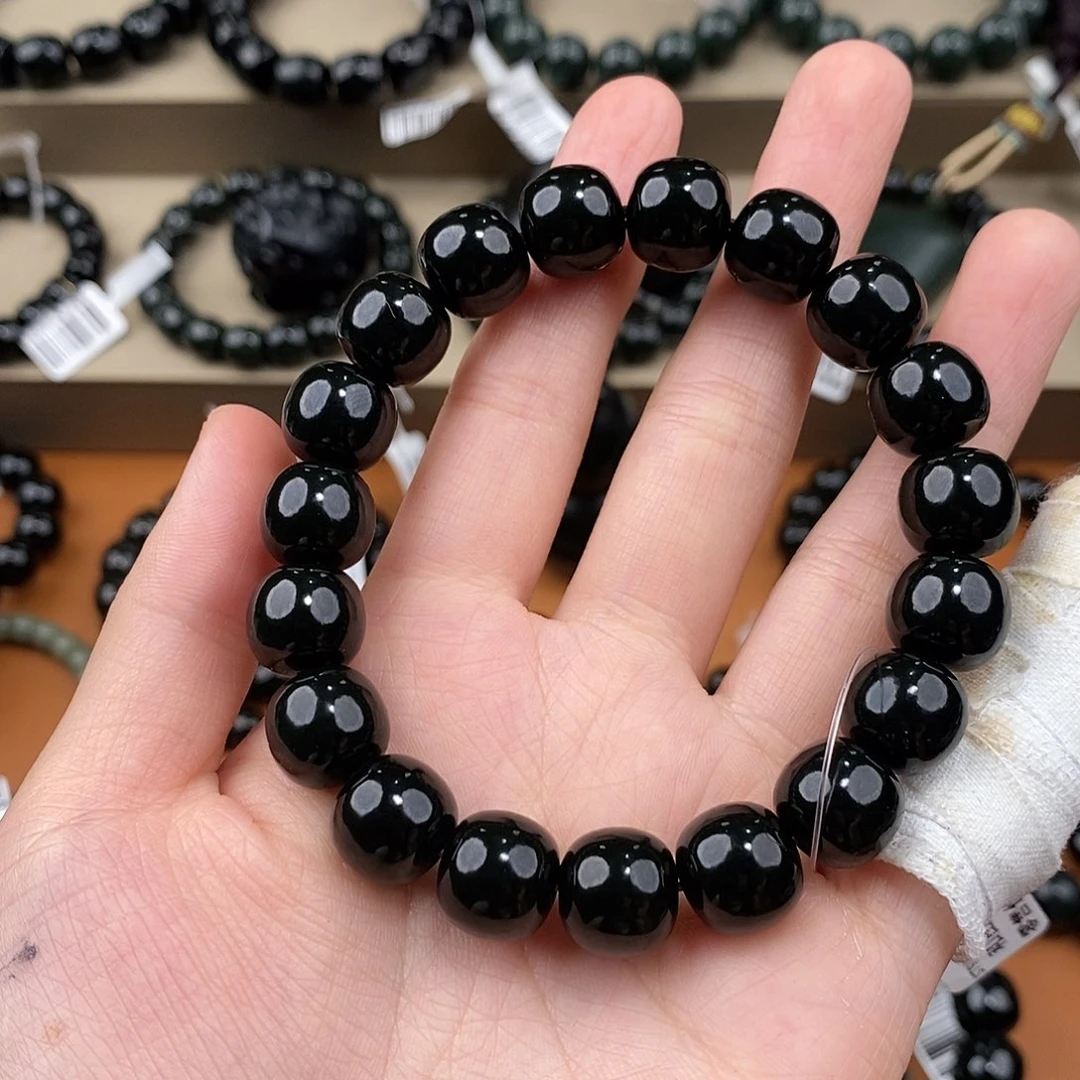 ****文和田玉未镶嵌手链