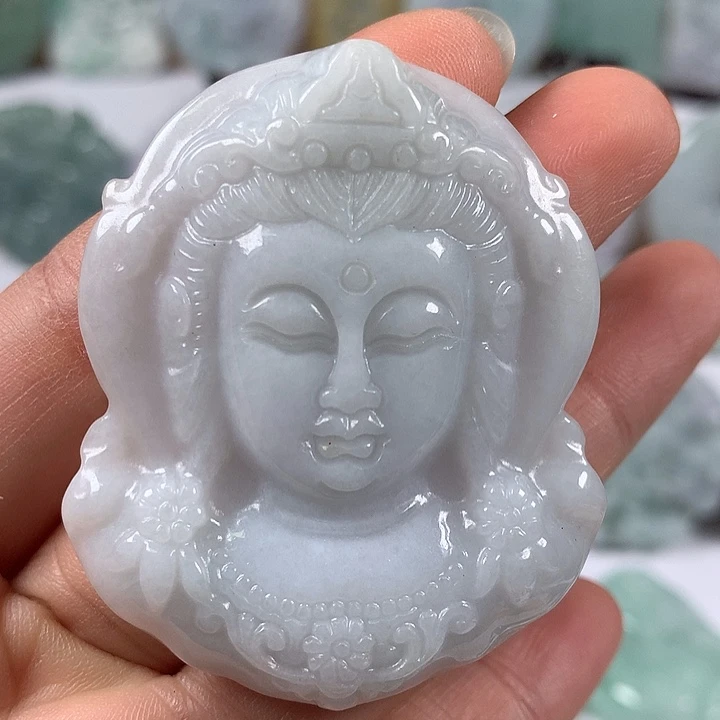 翡翠未镶嵌颈饰观音福利