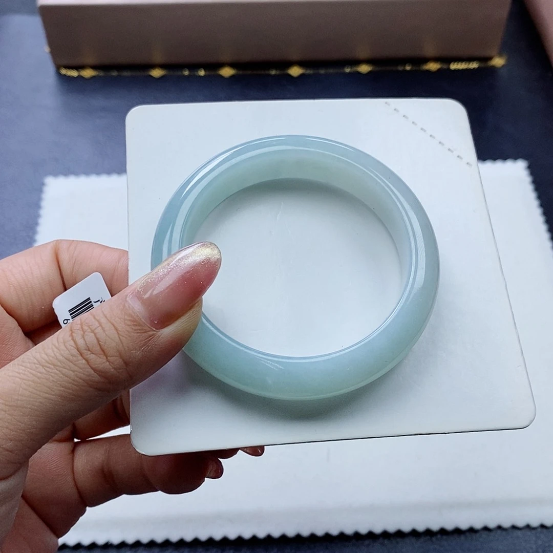 未镶嵌手镯翡翠52.5圈口