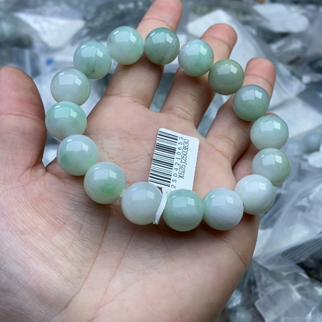 挣***钱定制翡翠未镶嵌翡翠