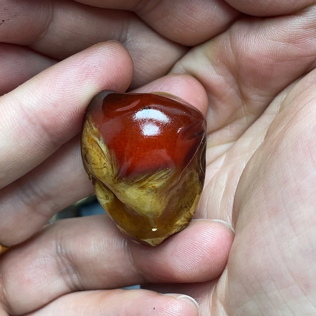 定制琥珀未镶嵌X*。定制