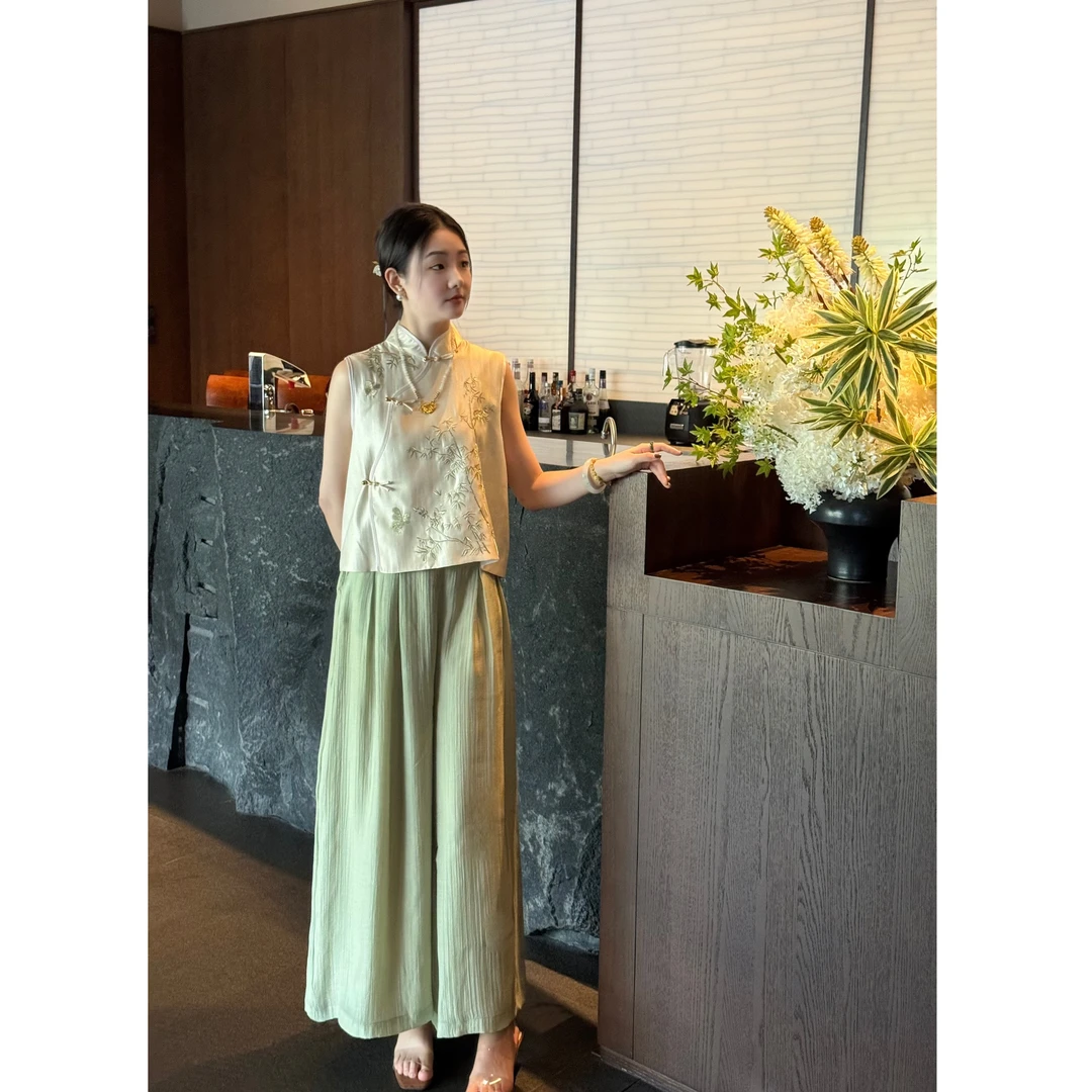 新中式气质国风刺绣无袖上衣女装2025夏季新款阔腿裤慵懒休闲套装
