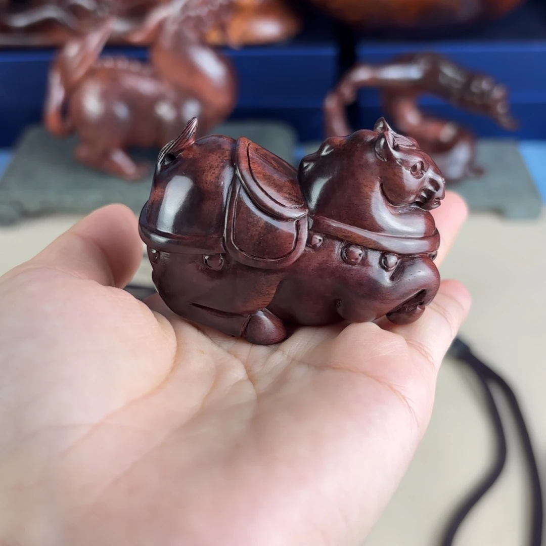 黄花梨/降香黄檀把件