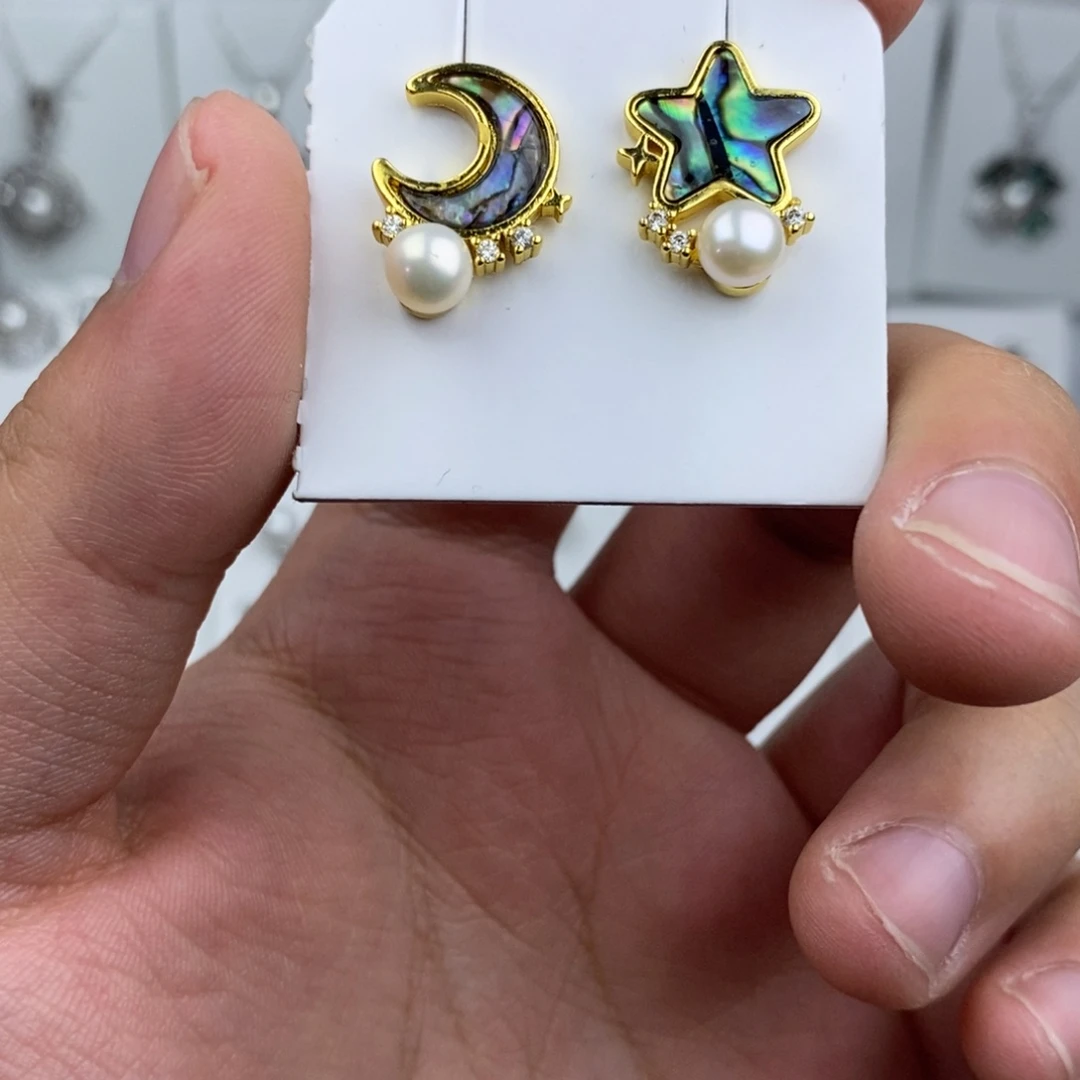 淡水珍珠未镶嵌耳饰