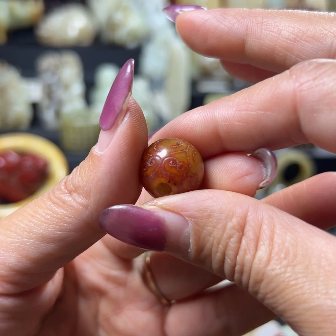 $***笑和田玉未镶嵌吊坠(赠链)