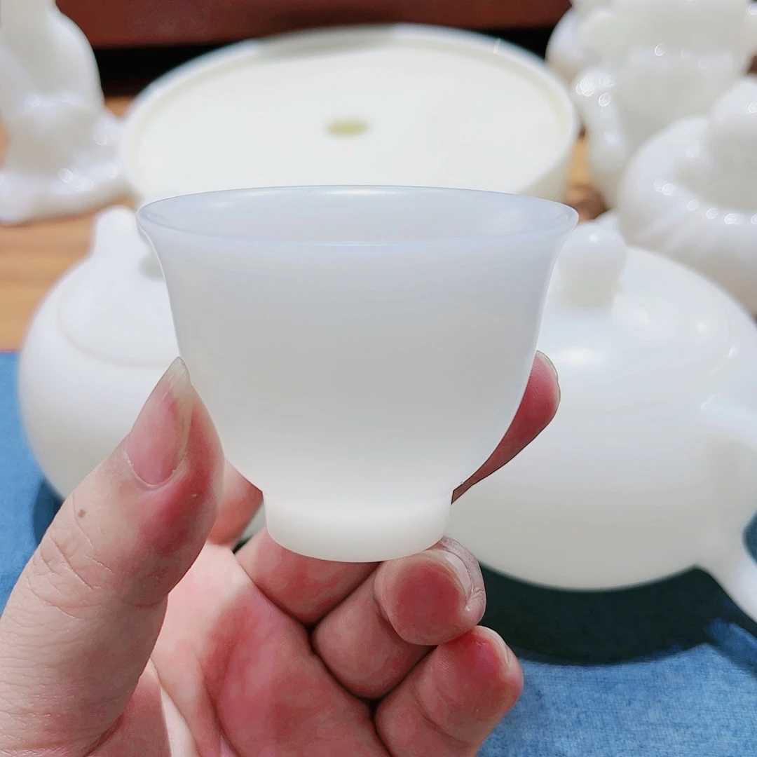 瓷片卡*2个素烧璞玉55vc11111111