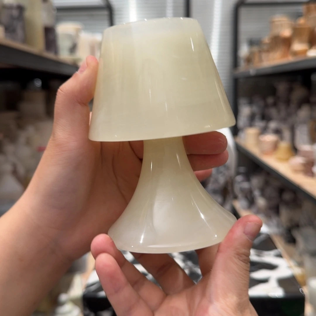 大理石R125。    关机。