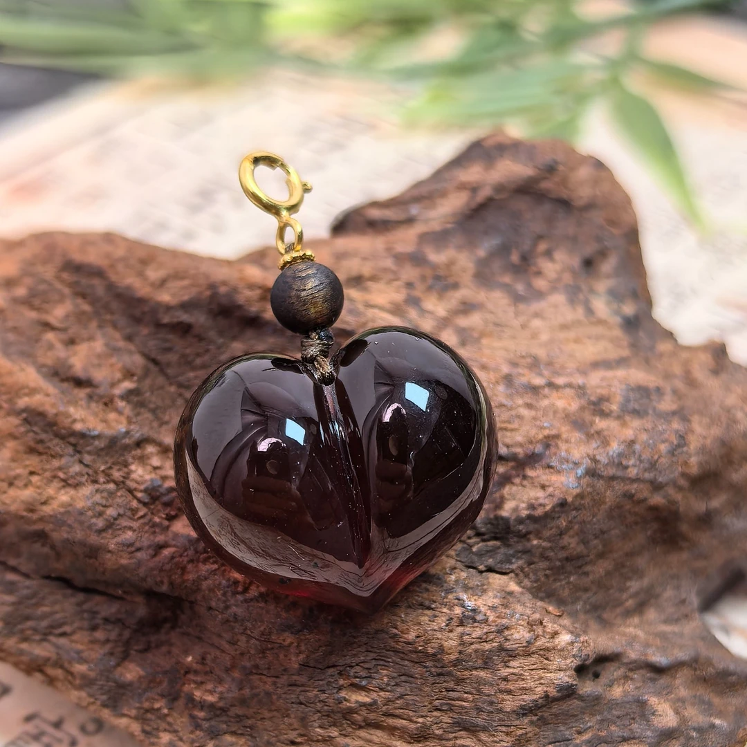 【蜜语】原矿天然净水级缅甸血珀大爱心万能提溜