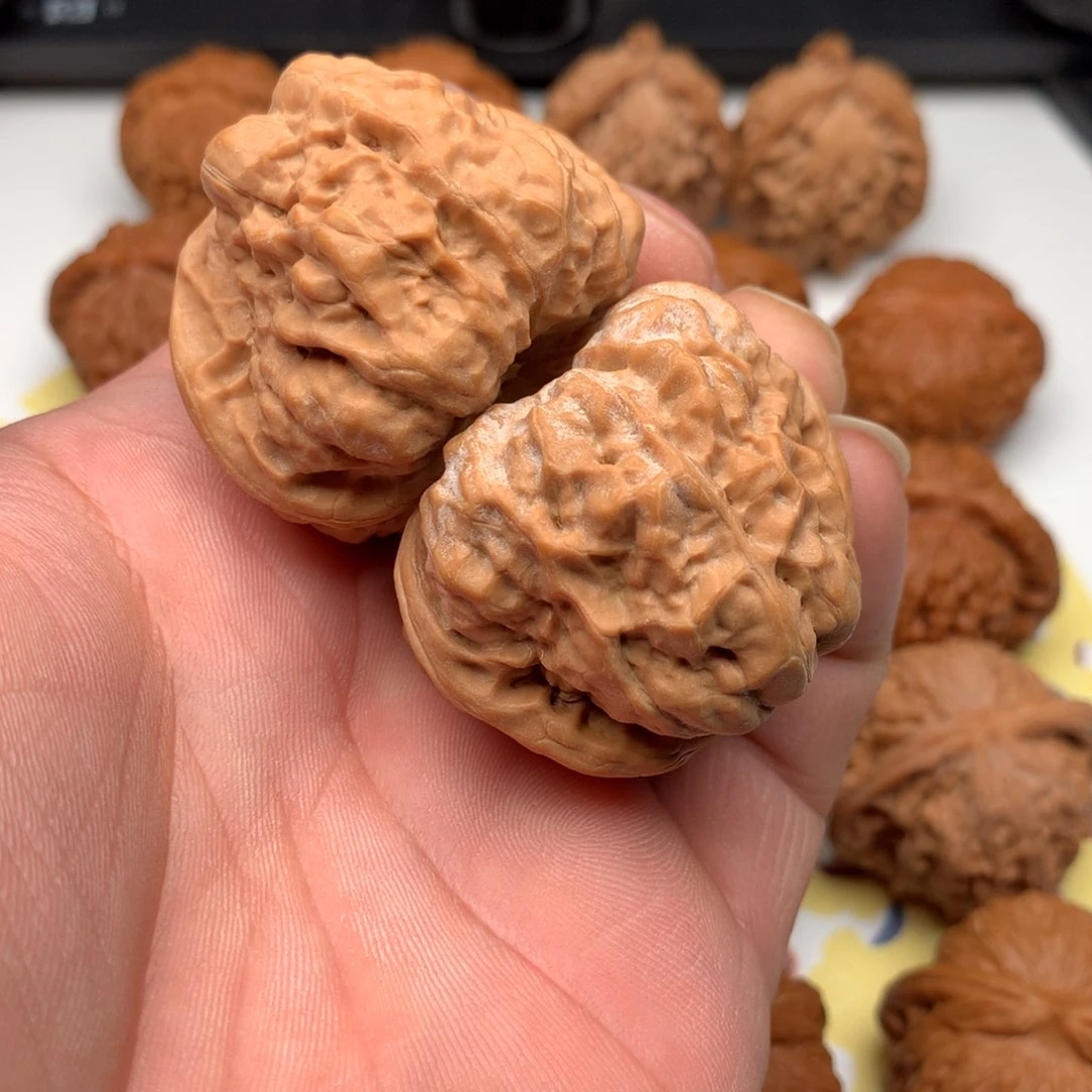 文玩核桃把件蛤蟆头43