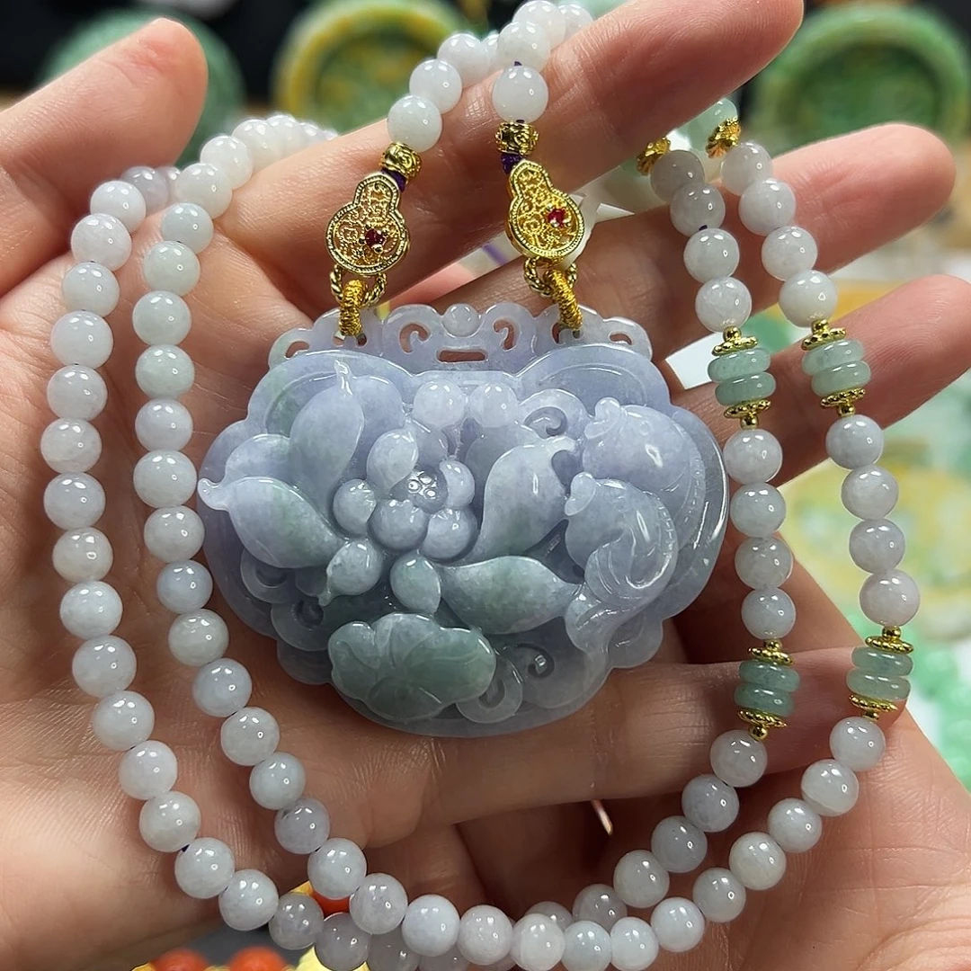 翡翠未镶嵌颈饰吊坠