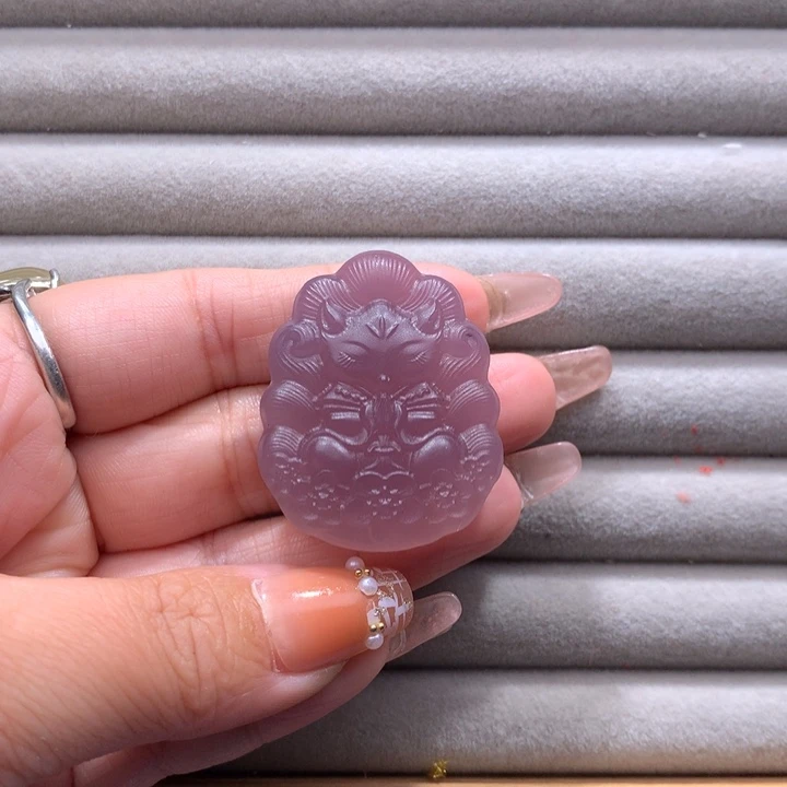 玛瑙/玉髓颈饰未镶嵌玲**曦