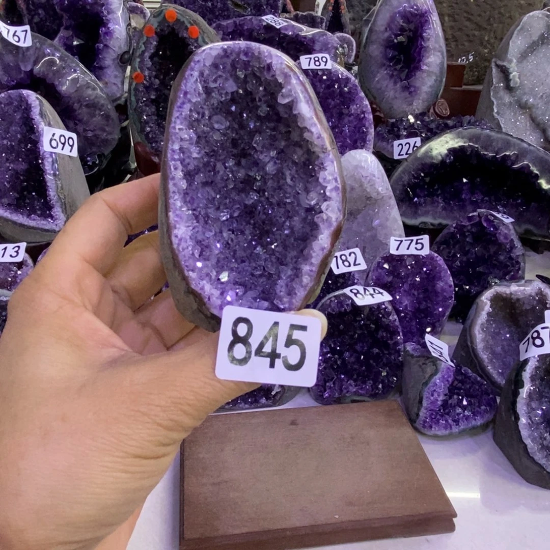 大型摆件（非配饰）未镶嵌水晶