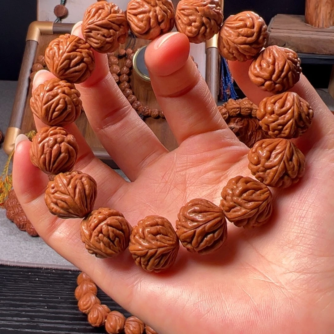 吊坠桃核18野生豹子头