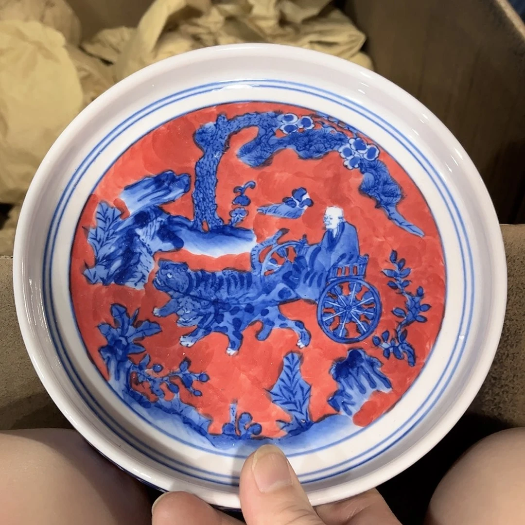 摆件/////景德镇陶瓷器。红。