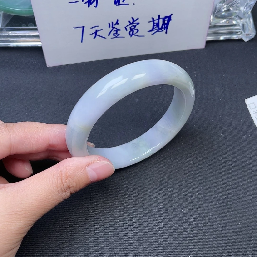 翡翠未镶嵌手镯翡翠