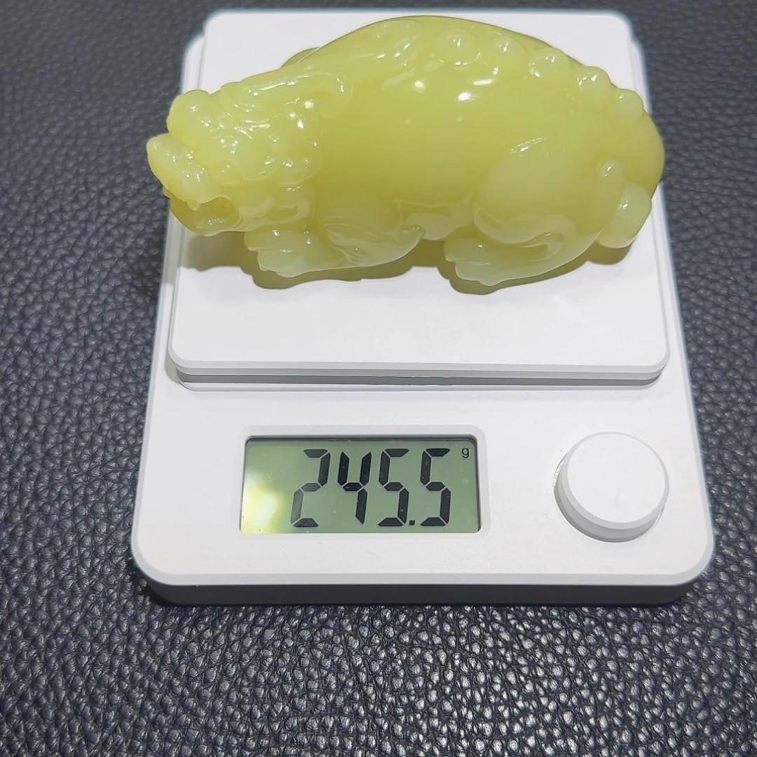 未镶嵌和田玉（黄玉）把件风*渡