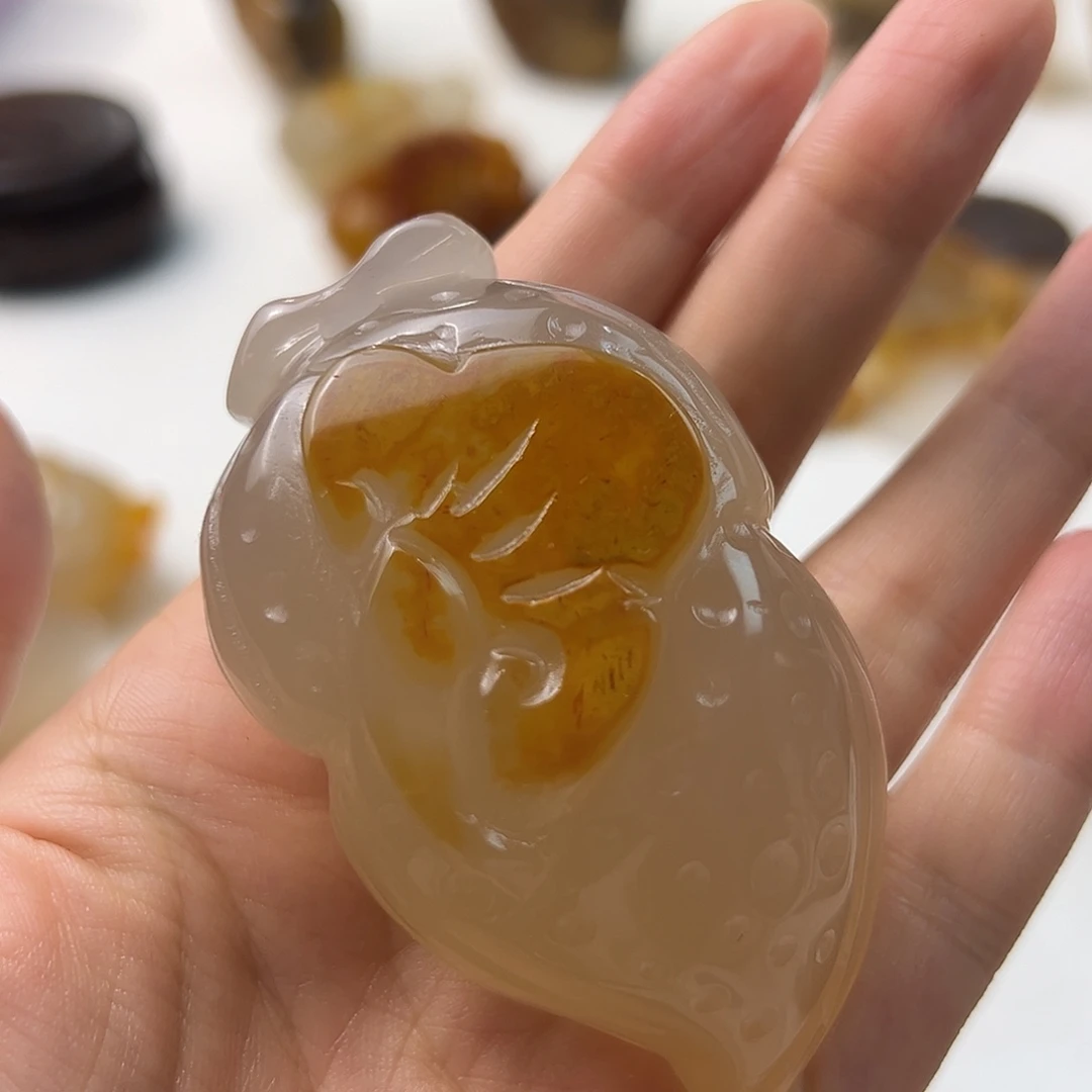 玛瑙/玉髓未镶嵌颈饰