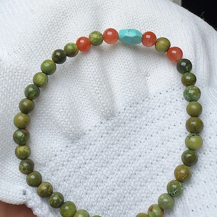 南红玛瑙未镶嵌珠宝奇石