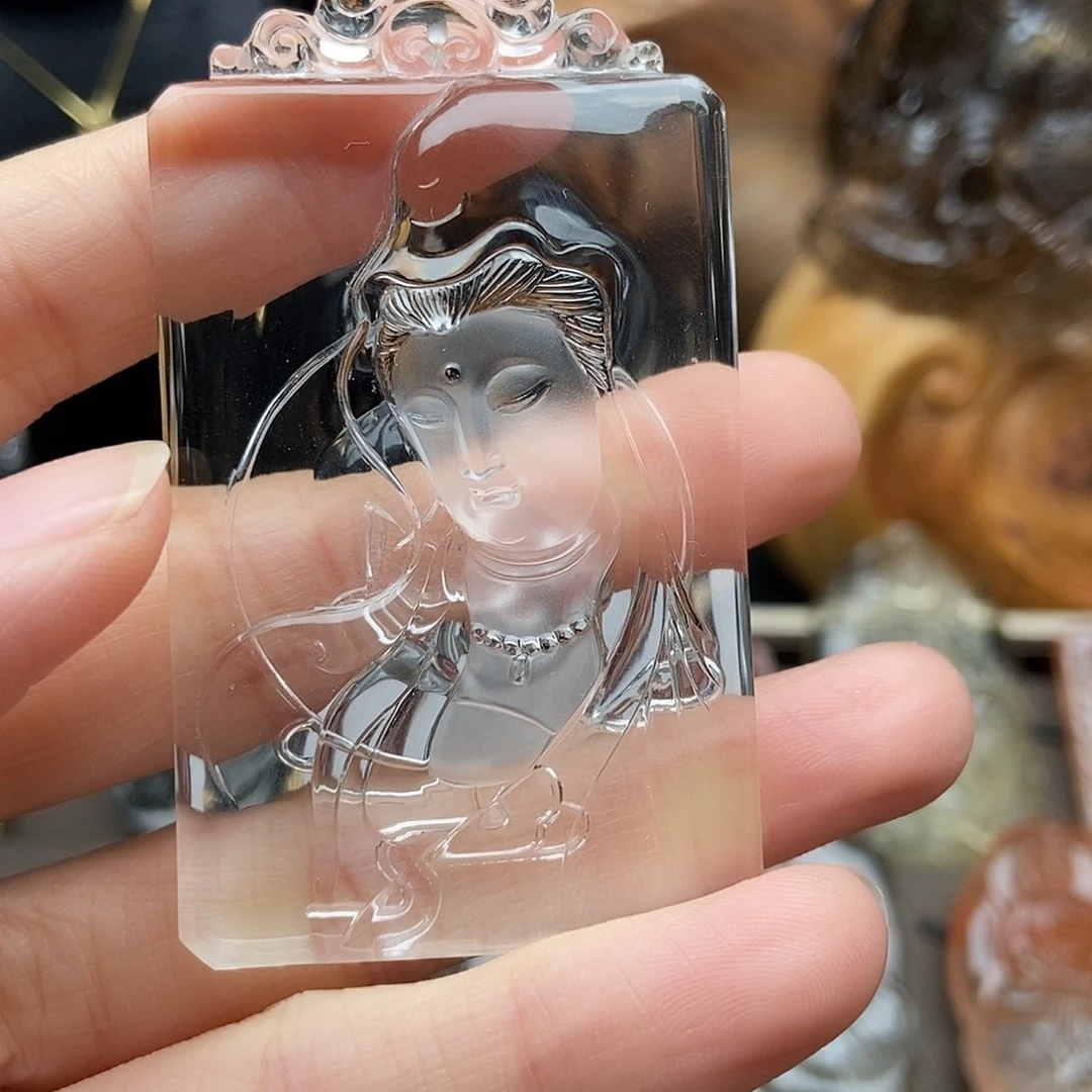 颈饰未镶嵌水晶吊坠