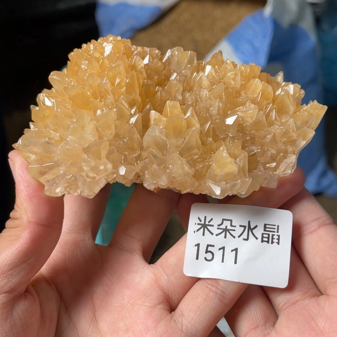 长***初珠宝半成品水晶未镶嵌水晶