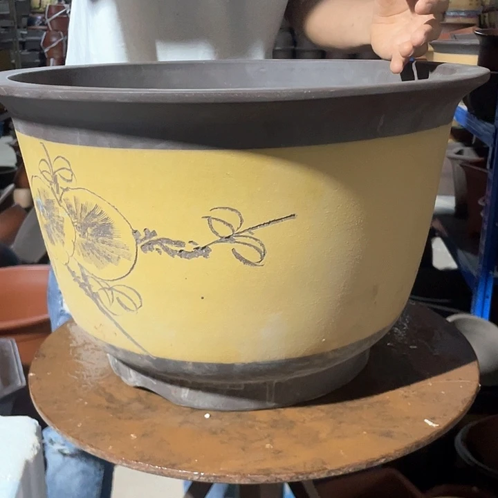 45黄色种树花盆花盆