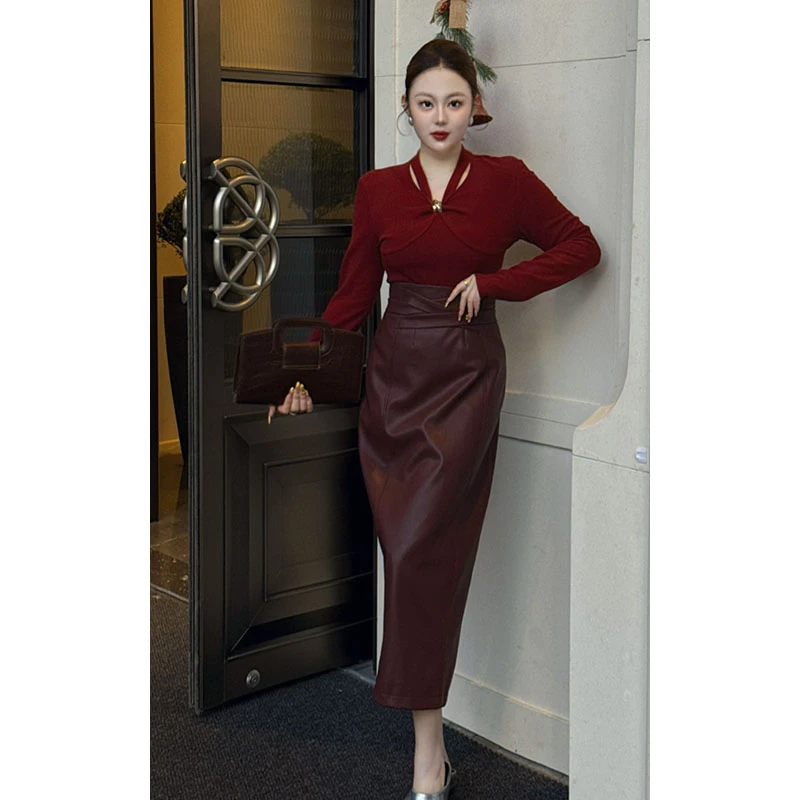 2025秋冬挂脖V领褶皱高腰交叉设计气质显瘦套装jinlin-“魅惑情人”