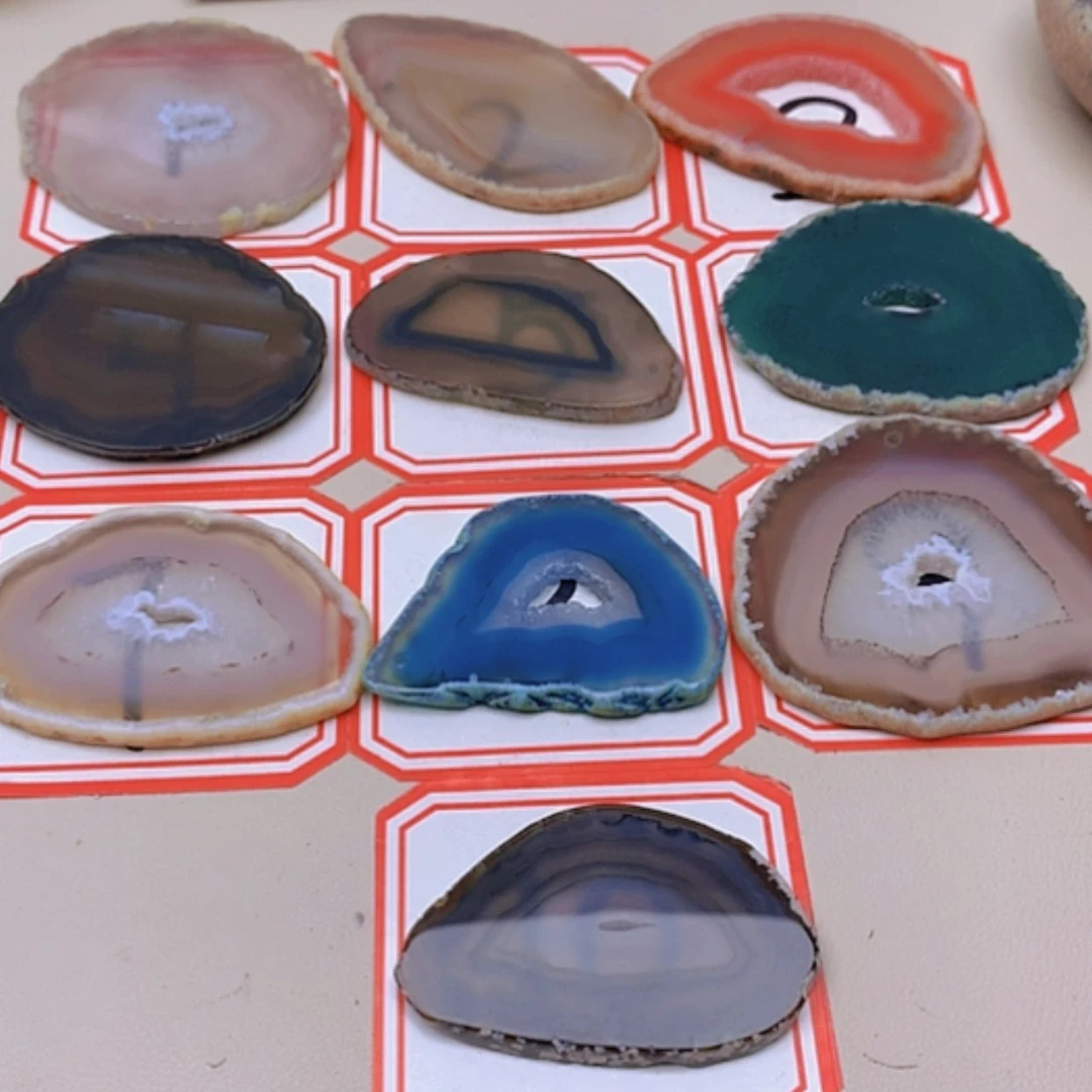 【闪购商品】玛瑙/玉髓未镶嵌珠宝半成品《**》