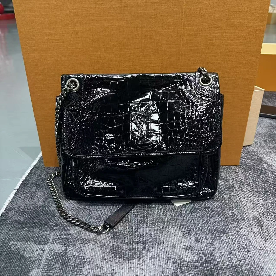 95新 YSL/圣罗兰 圣罗兰黑色链条斜挎包腋下包g 0002