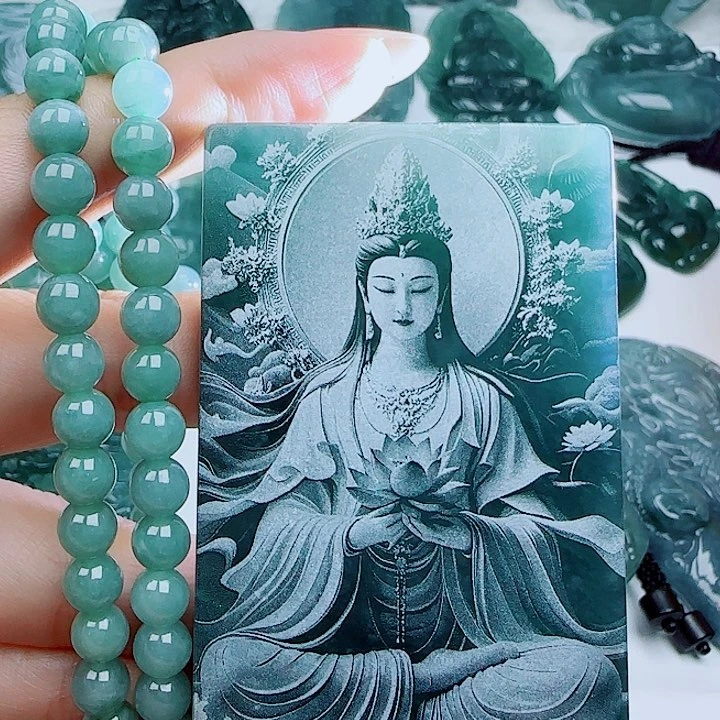 翡翠未镶嵌颈饰多样性发货天然的A货翡翠