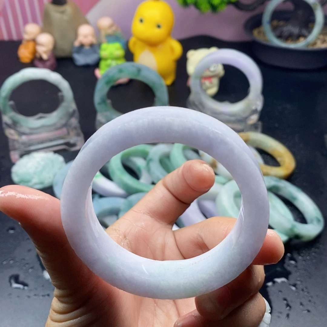 定制翡翠未镶嵌手镯定制