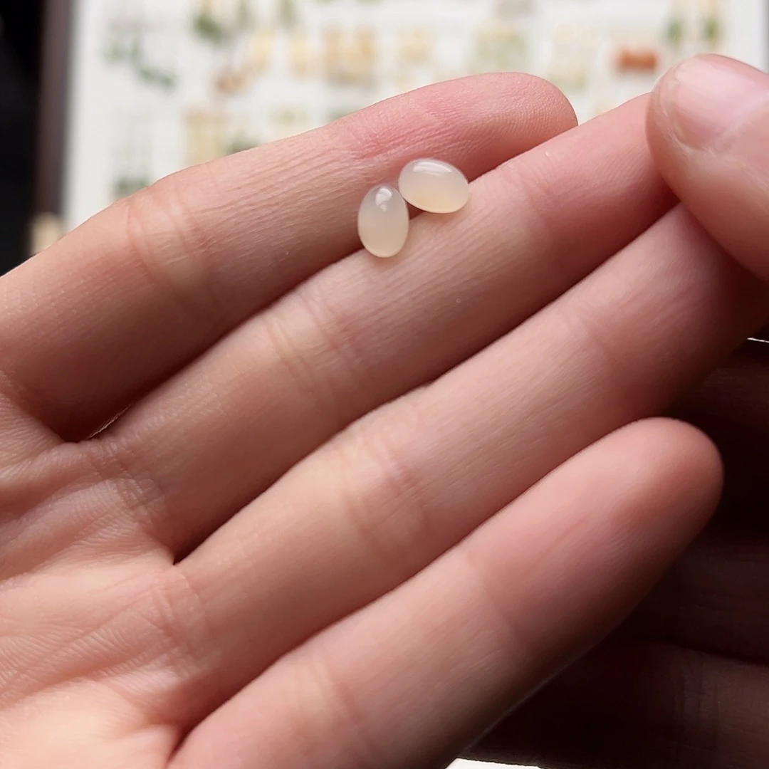 银S925镀金镶嵌和田玉耳钉