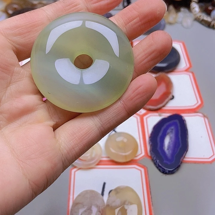 【闪购商品】未镶嵌玛瑙/玉髓珠宝半成品与**进