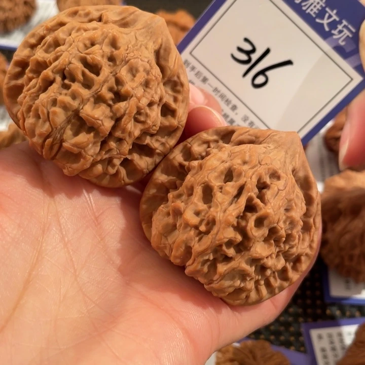 文玩核桃把件316号4.7官帽全品