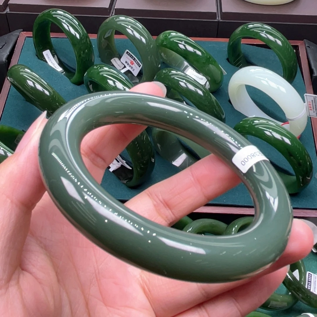 和田玉（碧玉）未镶嵌手镯6061