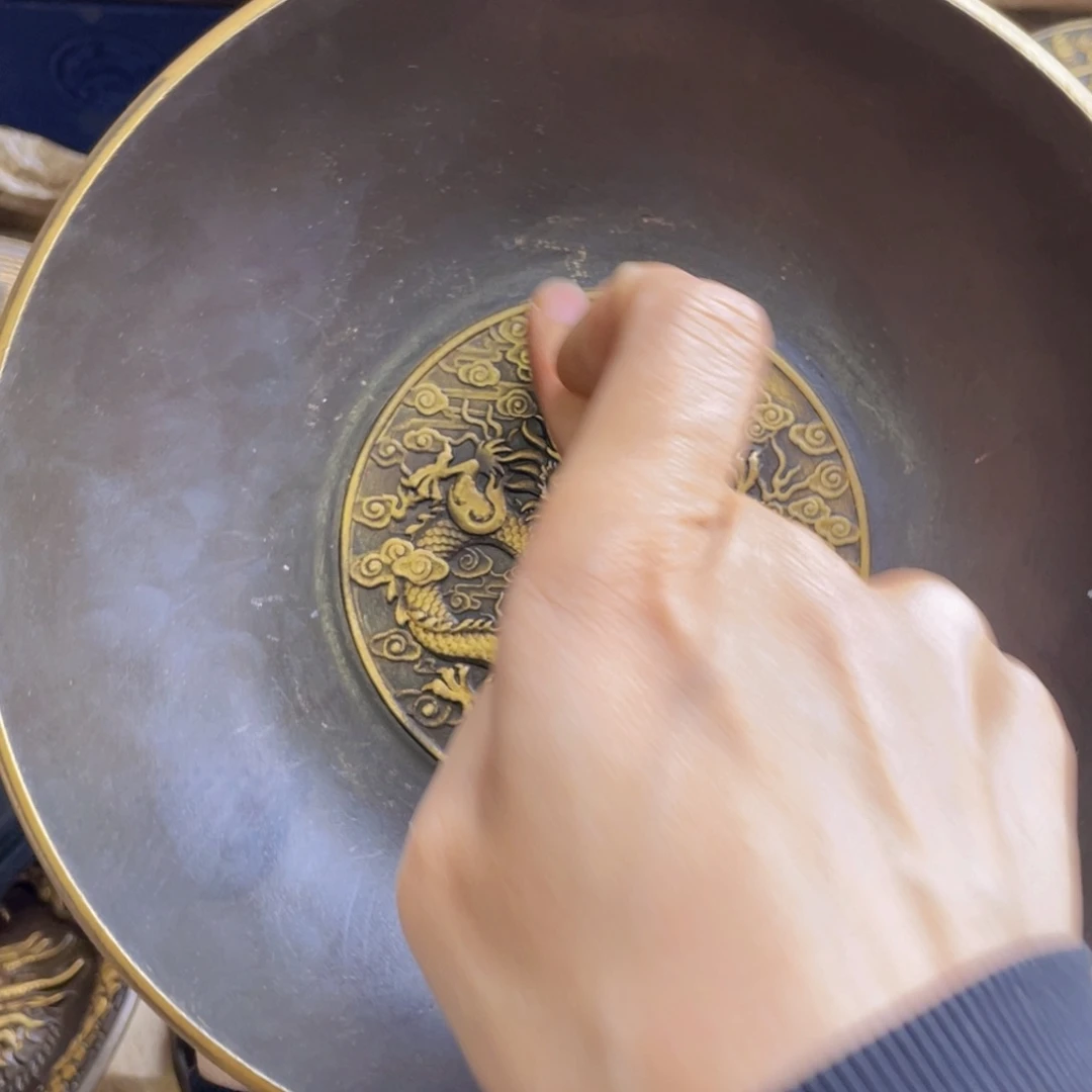 原矿风磨铜九龙盘