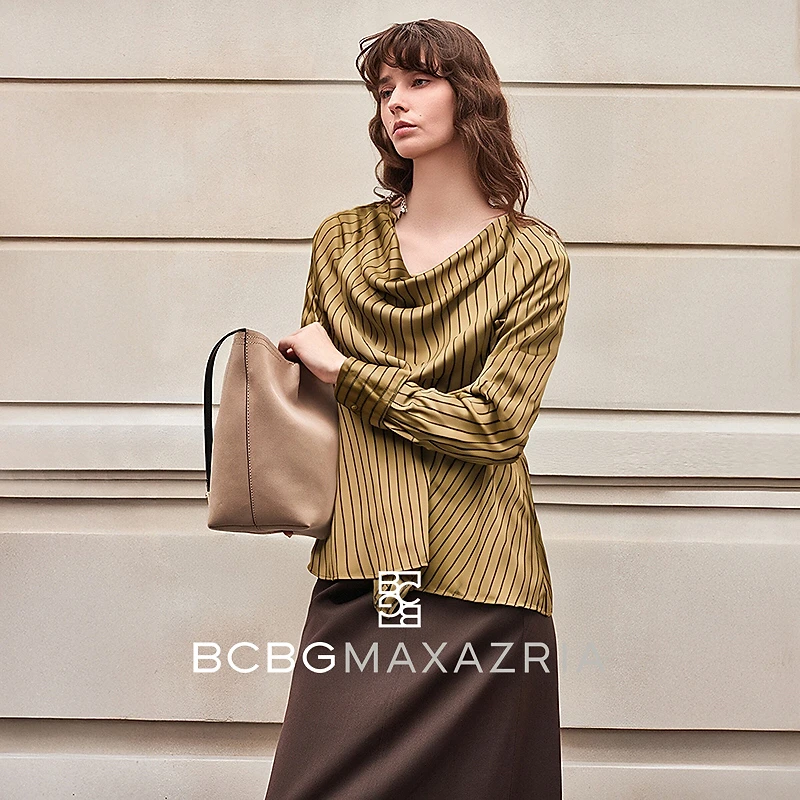 BCBG 春夏 博主同款 伶畔缎光条纹堆叠荡领缎面衬衫BMQ06BZ534A