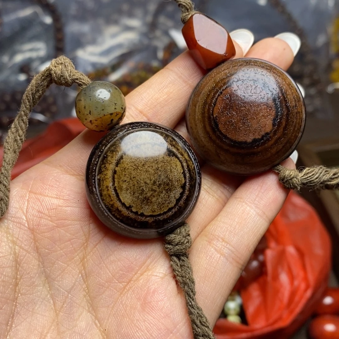 未镶嵌颈饰玛瑙/玉髓
